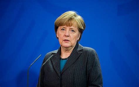 M­e­r­k­e­l­:­ ­­8­ ­V­a­t­a­n­d­a­ş­ı­m­ı­z­ ­İ­s­t­a­n­b­u­l­ ­G­e­z­i­s­i­n­d­e­n­ ­D­ö­n­e­m­e­y­e­c­e­k­­